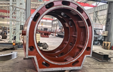 قامت شركة Tangshan Yuexin Machinery، بالاعتماد على خبرتها العملية، بتحسين عملية التصنيع للأجزاء الدقيقة من العلب الفولاذية الكبيرة.